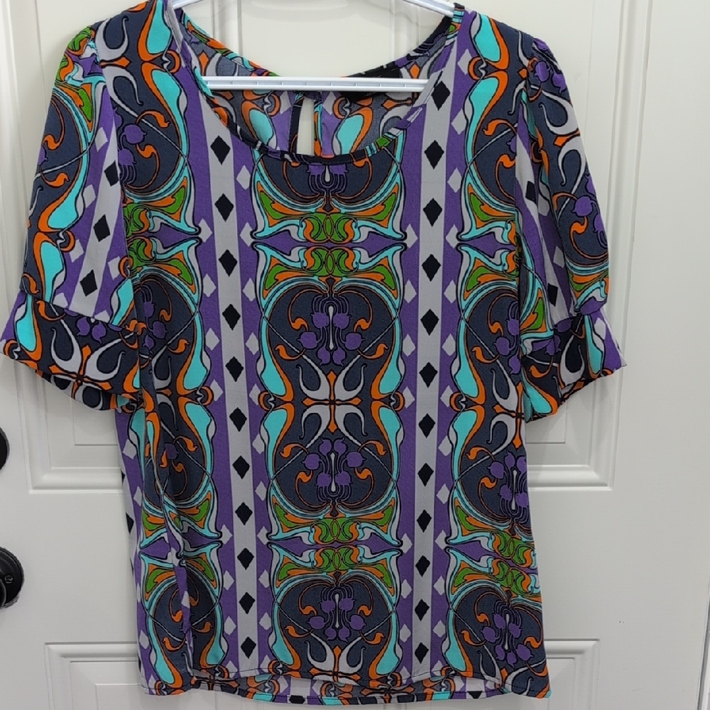 Peach Love California Purple Blue Graphic 3/4 Sleeve Blouse